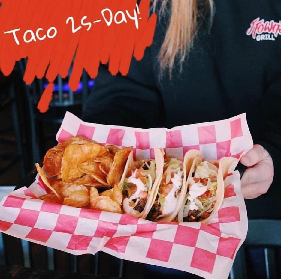JC_RWRC's tweet photo. Who’s HUNGRY on this lovely Tuesday?!?!?!

How bout some $2 Beef 🌮 🌮🌮🌮🌮🌮🌮🌮🌮🌮🌮🌮🌮🌮🌮🌮🌮🌮🌮🌮🌮🌮🌮🌮🌮🌮🌮🌮🌮🌮🌮🌮🌮🌮🌮🌮🌮🌮🌮🌮🌮🌮🌮🌮🌮🌮🌮🌮🌮🌮
From @JTownsGrill ❓❗️❓❗️❓❗️❓❗️❓❗️

Curbside Pick-Up OR Delivery only! Let em know @RWRCRadio sent ya! https://t.co/UylPUBOuxZ