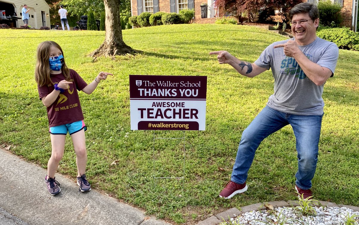 TheWalkerSchool's tweet photo. What a fun evening spreading joy to our hard-working faculty and staff. Thank you to the Sage team for cooking up tasty meals and baking your World Famous Chocolate Chip Cookies and to all who delivered far and wide. We are #WalkerStrong! https://t.co/ZFqwM8hBLO