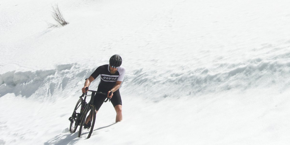 ruedibeck's tweet photo. #cyclingmyway with #perseverance
#ridetogrow #clippedinandfree #neverstopexploring #skivelocenter #gettothetop #tothetop https://t.co/mDIFFDc8B1