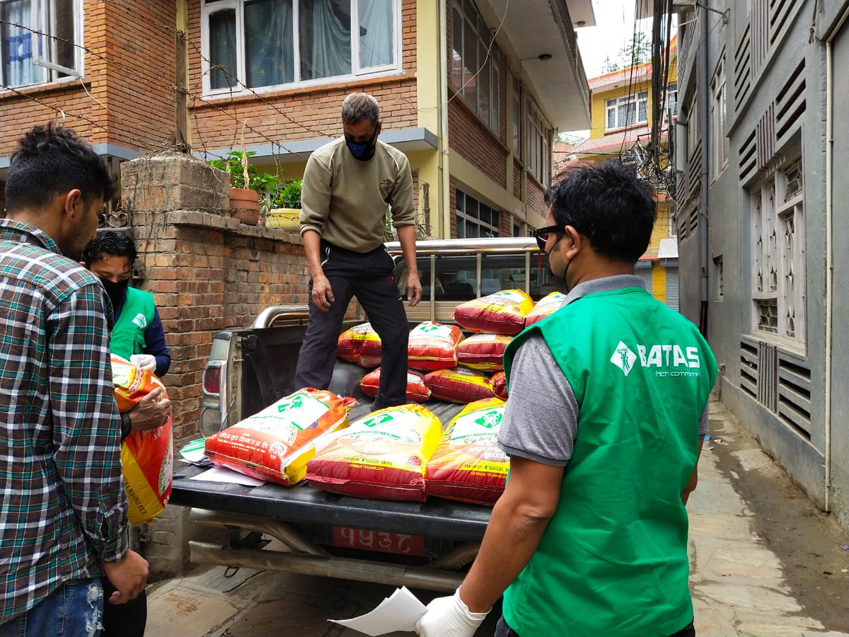 webatas's tweet photo. We distributed COVID 19 Relief 50 food packets (Consisting 20 Kg Rice, 3 KG Lentils and 1 Packet Oil) to the most vulnerable people who are permanent residents of Naukunda, Rasuwa and had been working as daily wage workers at Kathmandu. 
To know more: https://t.co/pzrJxh7OLt https://t.co/ZzAgix9iz8