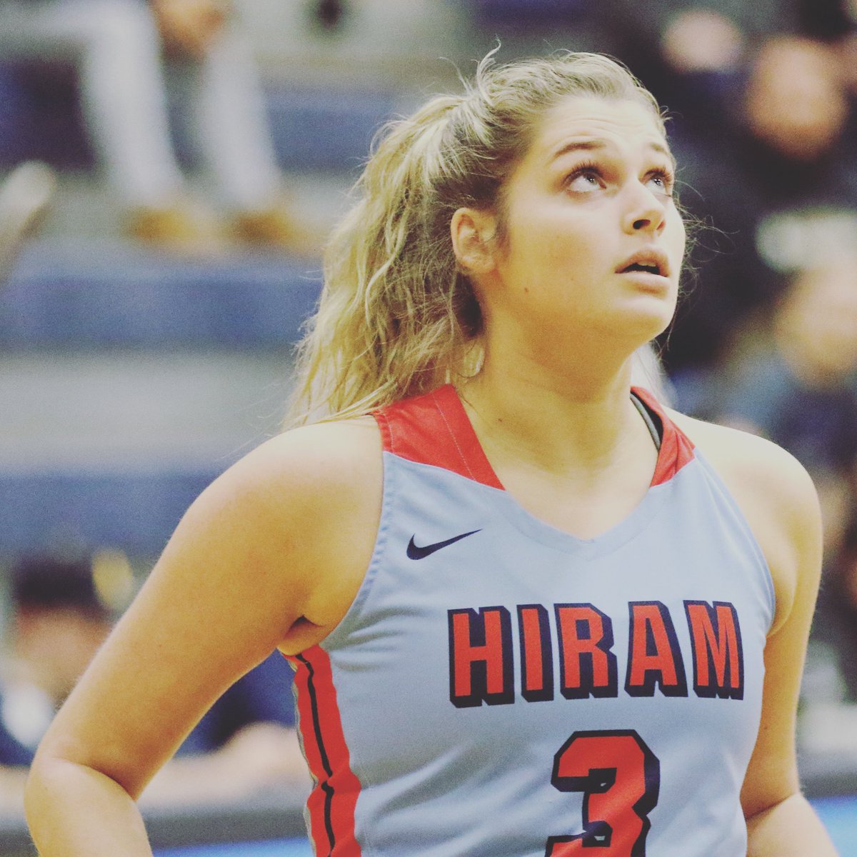 HiramCollegeWBB's tweet photo. Meet the Team Tuesday! 
#3 Brianna “Bri” Woodworth
🏀 Sophomore, Forward
📍Middleburg Heights, OH
📚Nursing Major, Biomedical Humanities Minor
#hiramcollege #ncac #hcwbb #lifeofaterrier #family https://t.co/besURexaYM