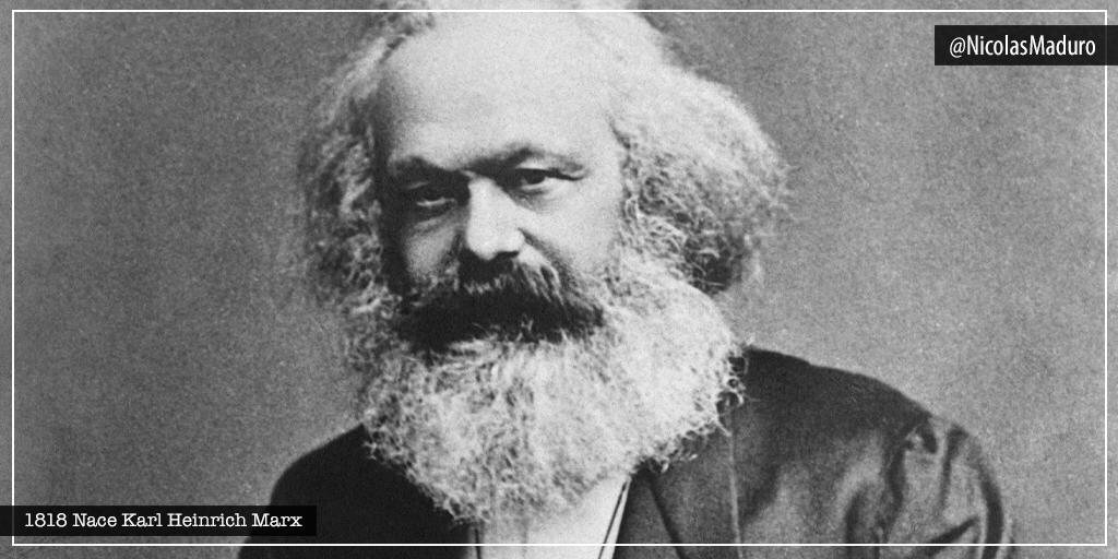 NicolasMaduro's tweet photo. Rindo tributo a la memoria del padre del socialismo científico, Karl Marx. A 202 años de su natalicio, invito a la clase obrera a profundizar en sus estudios. Ha llegado la hora de unirnos en esta lucha contra el neoliberalismo y construir un nuevo mundo de justicia social. https://t.co/Ez2PeLk2oN