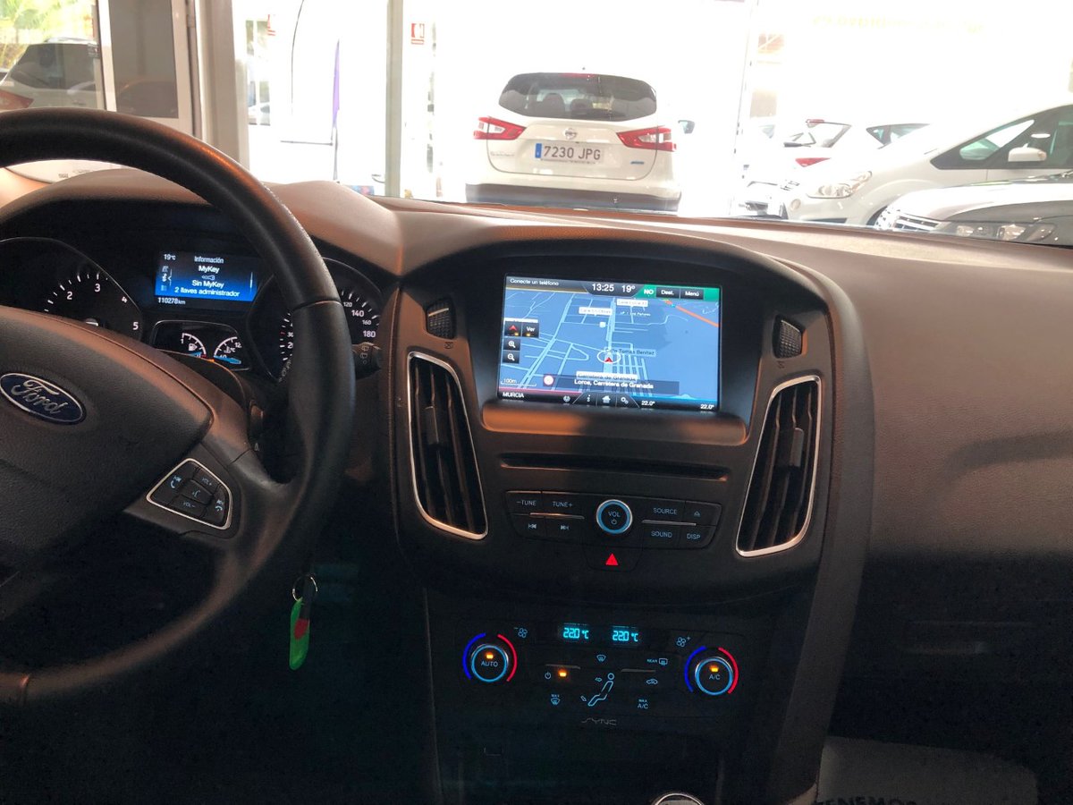 AutomocionBravo's tweet photo. FORD FOCUS DIESEL 2015 https://t.co/51BMl9gm8O