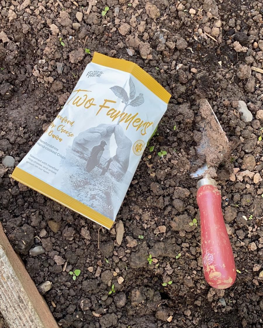 TwoFarmersHfd's tweet image. As we are talking about all things home-composting this week, we thought it&apos;d be a great idea to share a little activity you could try at home with your children! Head over to our latest Instagram or Facebook post to find out more! 🌱

#internationalcompostawarenessweek #icaw2020