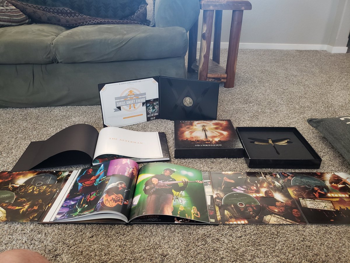 kyledeshaw's tweet photo. Corona messed up our chance at @Coheed in Montana. Building my own live show at home https://t.co/PoORocPt76