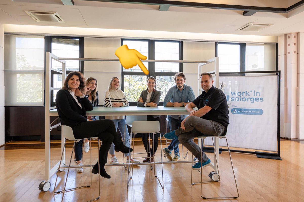 [#ZOOM-4/6]
🔎 Cette semaine, retrouvons <a href="/CarolineARNOUL1/">Caroline ARNOULD</a>, notre #BusinessDevelopper, qui profite de cette période pour explorer de nouveaux outils collaboratifs, afin de garder du lien avec notre #team malgré la distance.✅ Une belle mission de management agile ! #workinsalorges