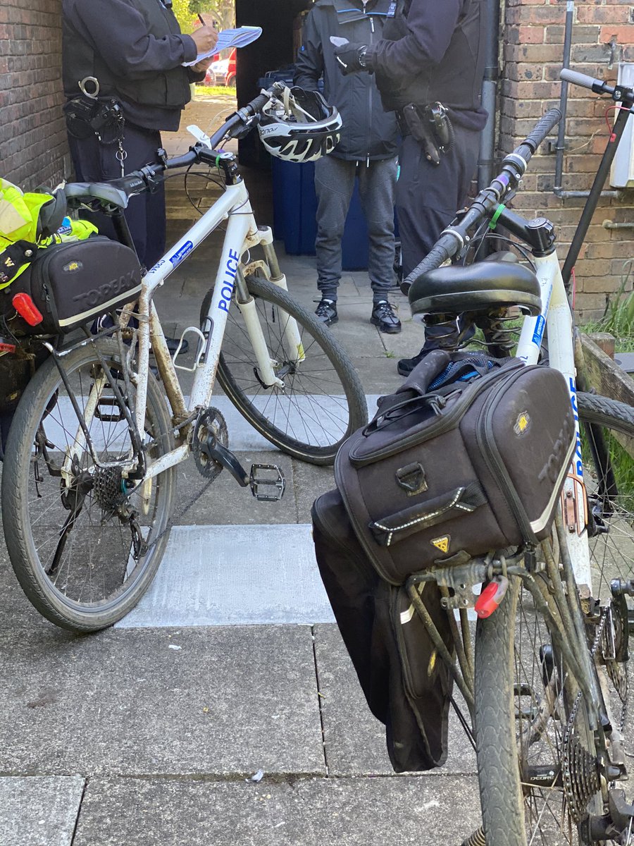 MPSGreenfordBwy's tweet image. A male has been stopped on Mersey Walk #Northolt with a quantity of #Cannabis and been issued a Community Resolution. #SmithFarm