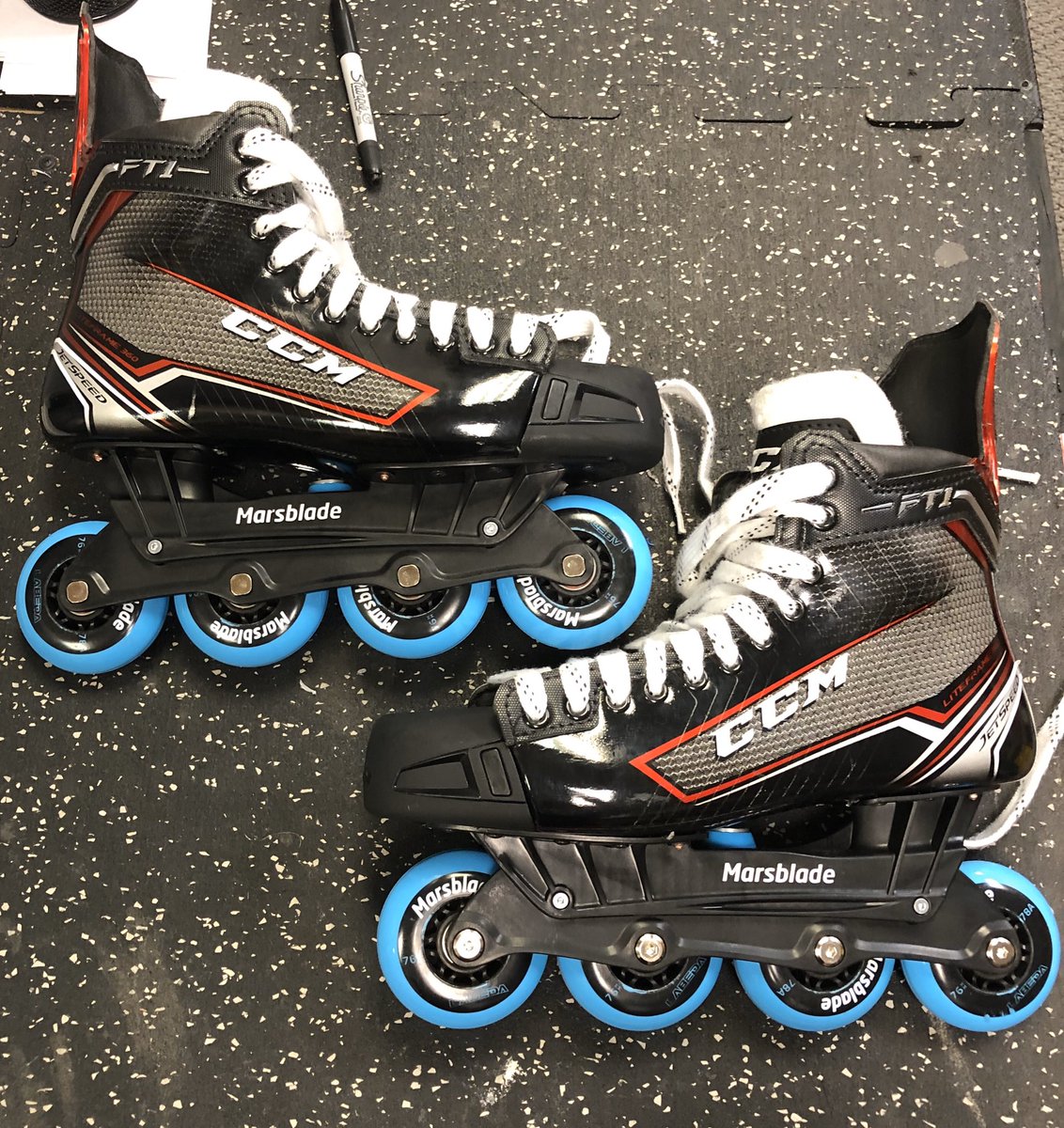 EdgetekHockey's tweet photo. A few marsblades we have installed over the past week call us for to set up your appointment for a roller conversion today at (952)-237-3553!
#yourhockeyfamilyisourfamily #rollerconversion #repairs https://t.co/mqZgij5BCd