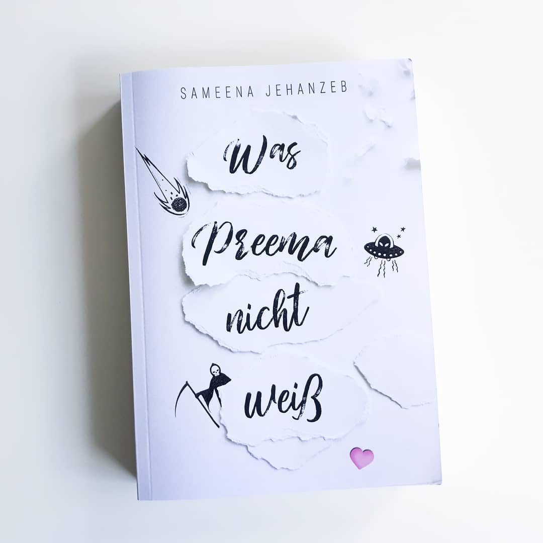 libtips_blog's tweet photo. Eine neue #Rezension ist online! 📚 😃 D hat den - ab heute im Buchhandel erhältlichen - Roman #WasPreemanichtweiß von @sajeGezwitscher gelesen 📖 Mehr dazu auf unserem Blog https://t.co/3WVWnZMORI 💻 https://t.co/MM2pGB0qZp