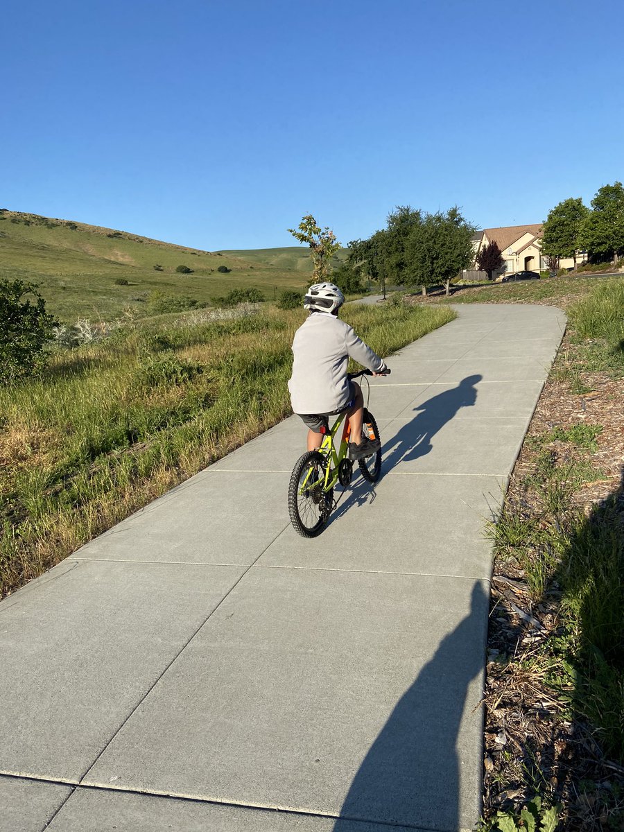 Larissa Sherrod (@LarissaSherrod) on Twitter photo 2020-05-05 14:49:37 Perfect day for my #Day5 morning walk! #FSUSDBeStepping #FSUSDPremierStepper @FairfieldSuisun vs. @NVUSD steppers!! Perfect day for my #Day5 morning walk! #FSUSDBeStepping #FSUSDPremierStepper @FairfieldSuisun vs. @NVUSD steppers!!