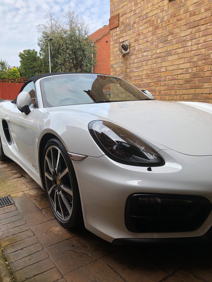 BoxsterRegister's tweet image. Time for my husband to get some detailing done.