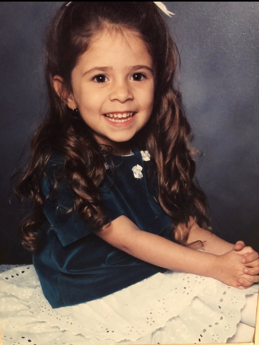 MsGray_D187's tweet photo. Celebrity headshot 💁🏻‍♀️ #d187engaged https://t.co/s2VwdpeNgB