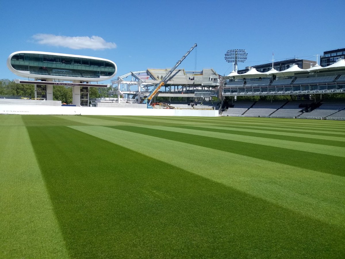 Karl_McDermott's tweet photo. Day 43 of groundsman isolation, cut the square with @Infinicut 34 inch mower, very impressive. Thanks for the demo @VinnyTarbox. #lords #cricket #grass #lovelords https://t.co/GpMpftiyh4