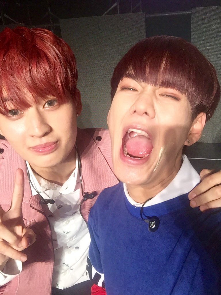 kogyeolpic's tweet photo. [🎂] happy 23rd birthday to our baby hwanhee! 
#빛나는_환희의_23번째_봄 
#HAPPYHWANHEEDAY https://t.co/653fPl52fK