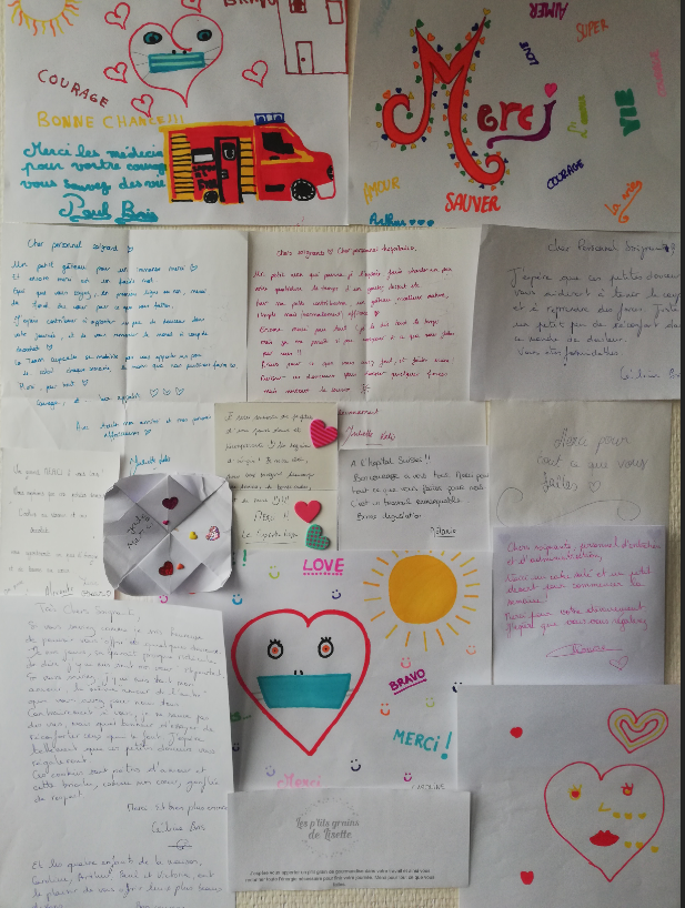 HopitalSuissePa's tweet photo. Une photo pour illustrer une partie des messages de soutien et les remerciements que nous recevons chaque semaine à l'@HopitalSuissePa ! 

Merci à tous !
#SoutienAuxSoignants https://t.co/7xEIynYVc9