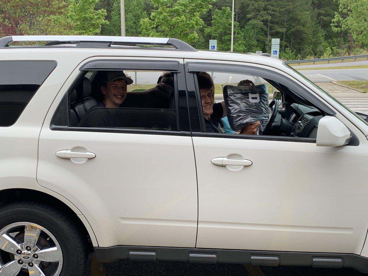 ShaneGardners's tweet photo. Cap and Gown pick up at DHS.  Congrats to our seniors!  @jcdraughn #ignitelearningbcps https://t.co/CV4xe45xpL