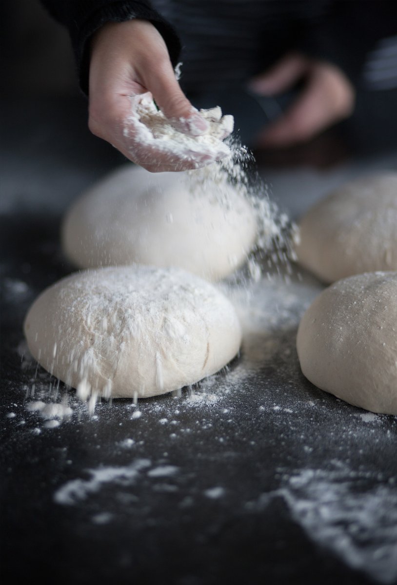 We thought to shed some light on the different kinds of flour and how to choose the right one for your recipes. You can learn more about protein content, strength, hydration, and elasticity right here: theredbeetle.com/blogs/the-red-… #flour #bakeoff #italianfood