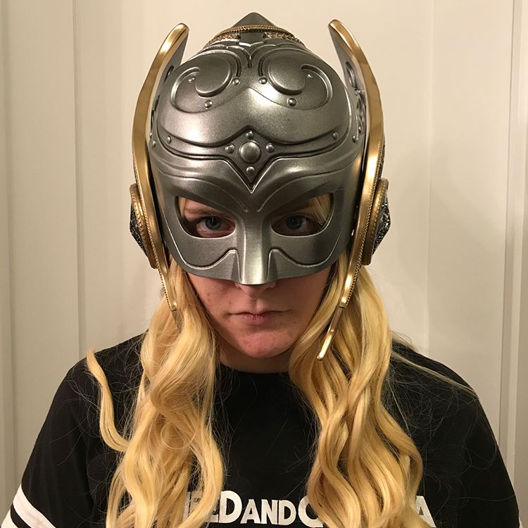 AlsaChromePaint's tweet photo. Thor helmet painted with Alsa Killer Chrome. Thank you for this beautiful piece @thelasergirls. Great job! 👍👏

Link: https://t.co/KMBfzOqjVh

#alsapaint #alsa #custompaint #chrome #thorcosplay #ladythor #cosplay #Thor https://t.co/JeZrT0rujy