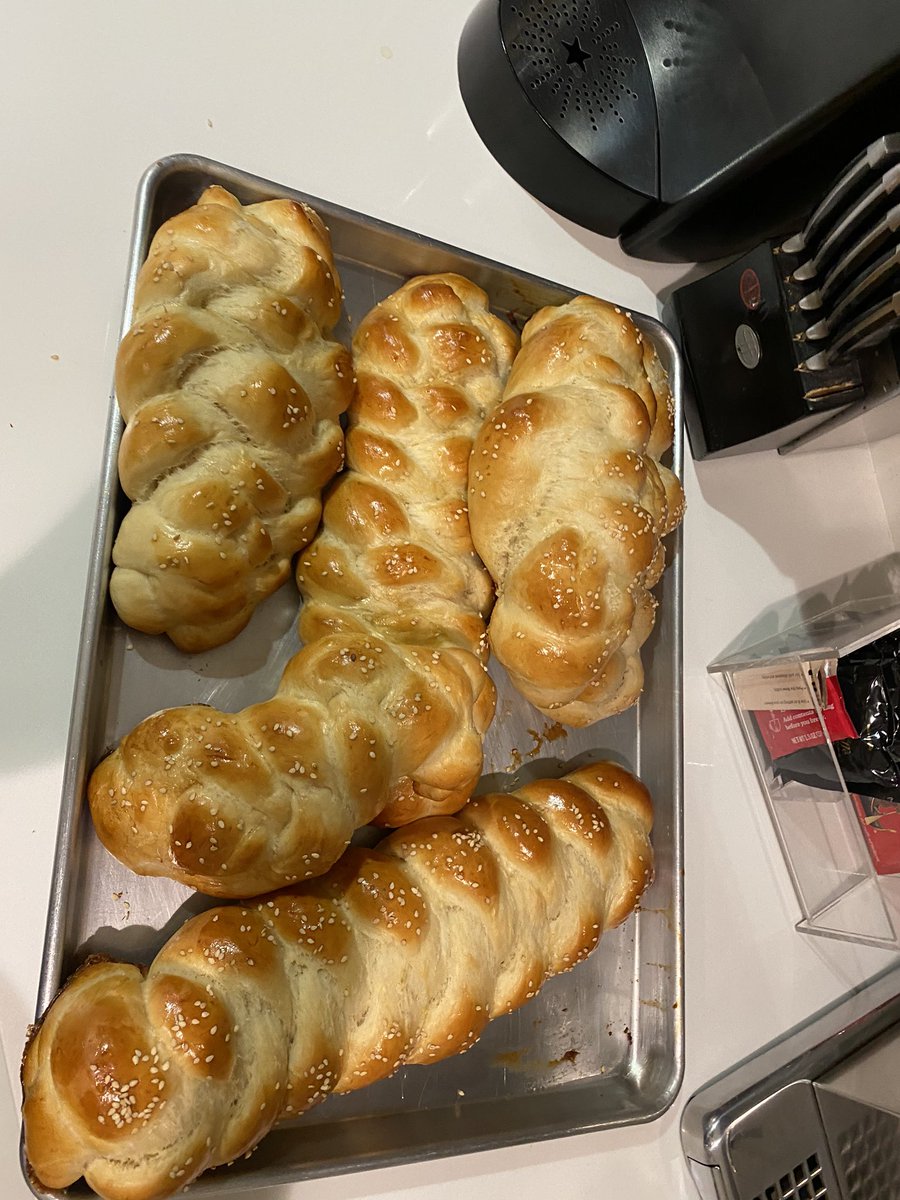 fanychurris's tweet photo. @somegoodnews  Hi @johnkrasinski I love your "show"! Want to show what my family does in this time of much needed help. Every Friday my kitchen turns into a Bakery and I do a "Challah Run" I take Challa for Sabath to my in lwas, parents and family, so we can all enjoy Shabat! https://t.co/u6KrJfSK7M