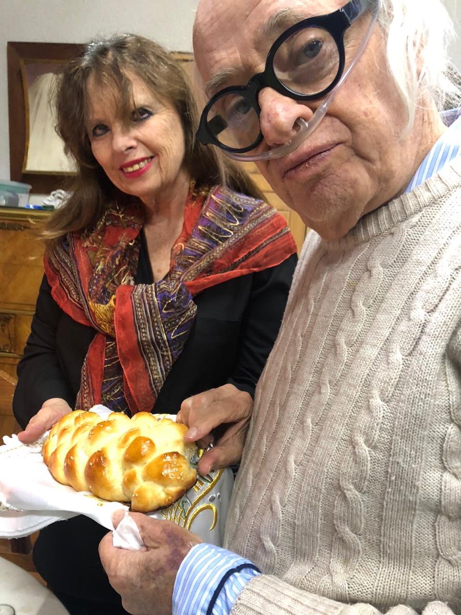 fanychurris's tweet photo. @somegoodnews  Hi @johnkrasinski I love your "show"! Want to show what my family does in this time of much needed help. Every Friday my kitchen turns into a Bakery and I do a "Challah Run" I take Challa for Sabath to my in lwas, parents and family, so we can all enjoy Shabat! https://t.co/u6KrJfSK7M