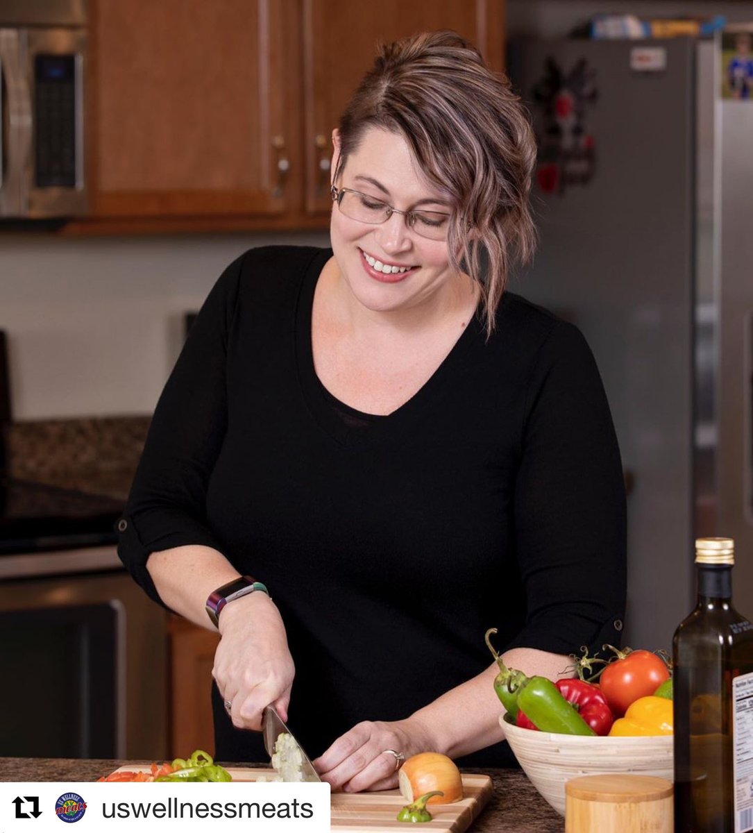 my_keto_kitchen's tweet photo. #Repost @uswellnessmeats
Meet May Featured Chef Mandy Pagano! Mandy is a homeschooling mom of two and current food blogger for @ketovankitchen . Enter the Ketovangelist Prize Pack (worth $150 of meat!) at the link. #featuredchef
https://t.co/3giXd5JkeS https://t.co/xRRMyOIba2