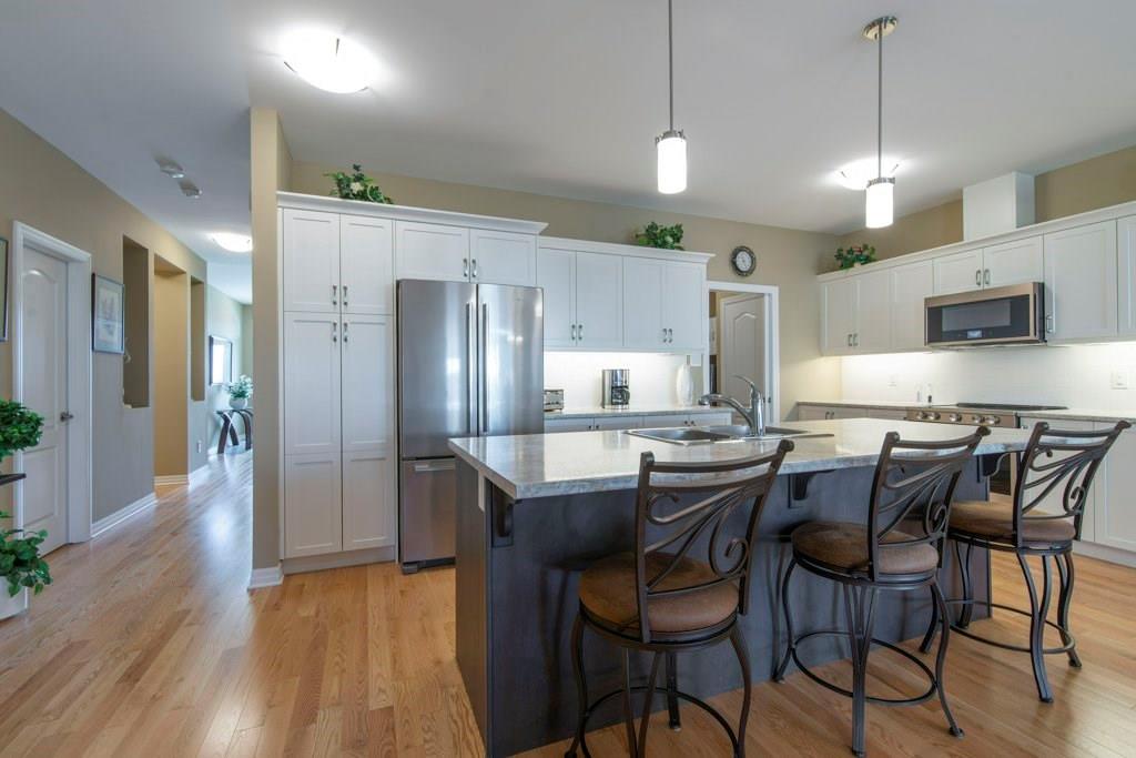 Solid_R_Realty's tweet photo. Don't miss this amazing chance to own your own little piece of heaven! This bungalow is well maintained almost brand new home is perfect for those looking to downsize or looking to move up in style and class #SRwelcomehome 

🛏️ 2 Bed 
🛁 2 Bath 
📍851 JACK DALGITY ST, Almonte https://t.co/5LNyylu0Em