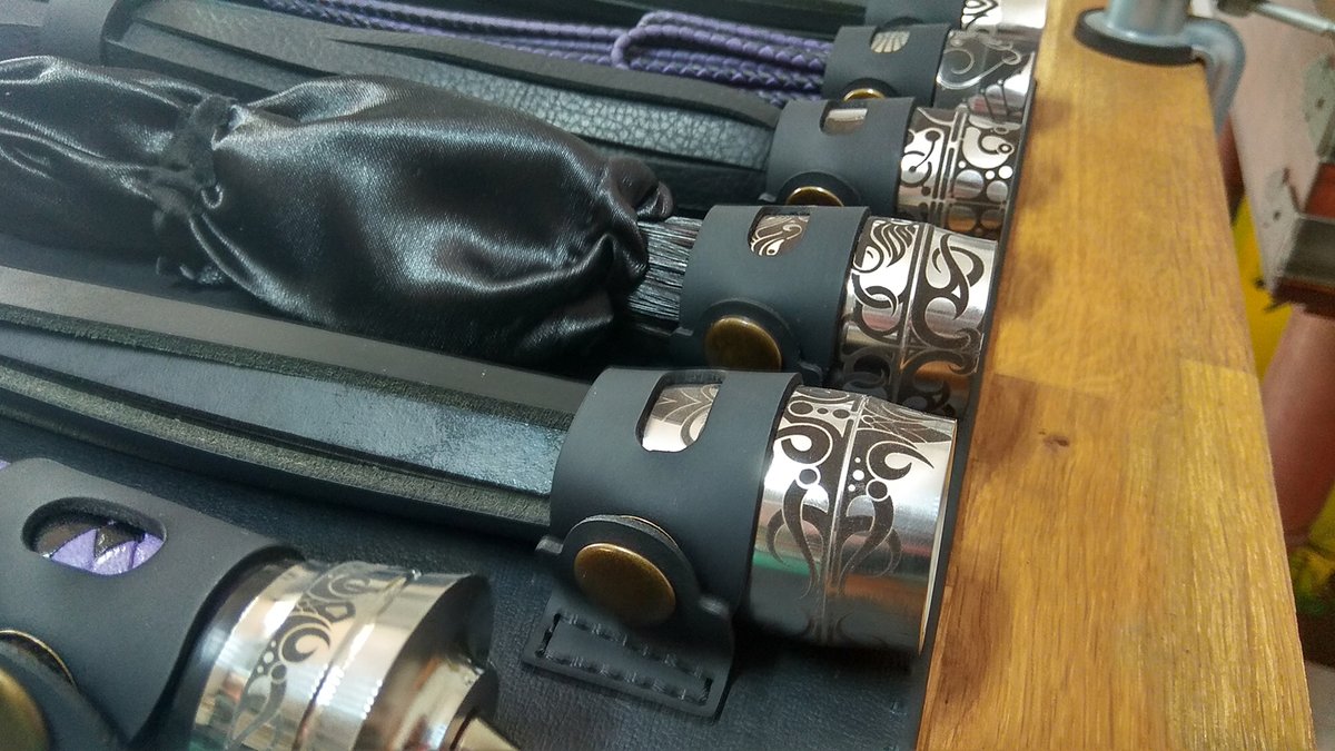 BDSMattributes's tweet photo. The new 5-headed set is coming along nicely
#bdsmattributes #bdsmtools #bdsmgear #bdsmflogger #bdsmwhip #interchangeablefloggers #changeablefloggerset https://t.co/JJFR98EHi8 https://t.co/ueSIjgKQkp