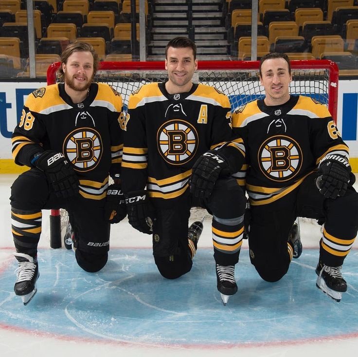 bigbadbruins73's tweet photo. I miss these 3 so damn much. https://t.co/BSVjhfFR8m