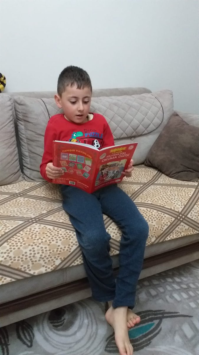 GulserenSaygin's tweet photo. ŞEHİT TALHA EMRE ZİLELİGİL İLKOKULU 1/B SINIFI
#SivasİçinKitapVakti https://t.co/nqxxyPg0NG