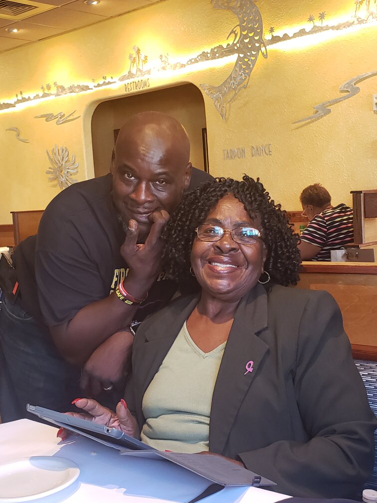 revhpdiii's tweet photo. Send in those Mother’s Day pics @FBCHighlandPark #FBHPLIVE https://t.co/6rJXinXHaC