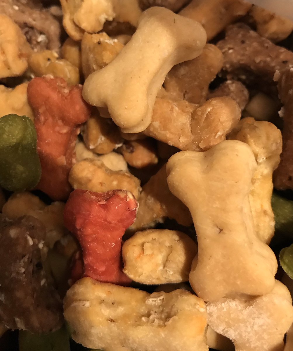 SnaffleS Party Mix! Order online 🐾