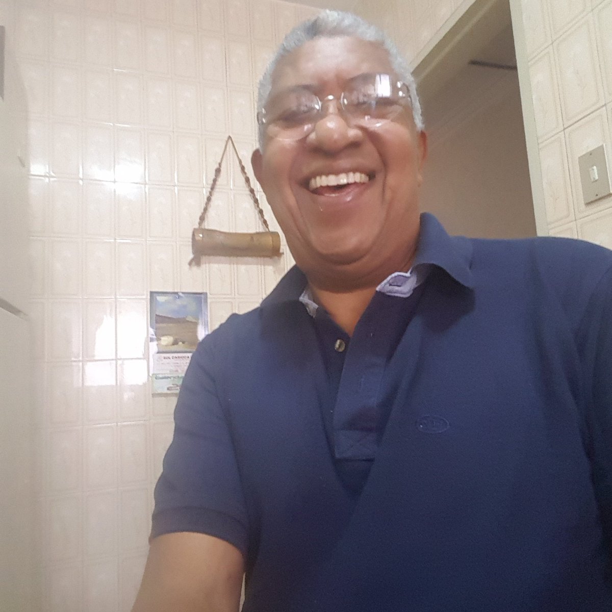 joseluislarez's tweet photo. #NuevaFotoDePerfil https://t.co/fqJPdZ89Yq