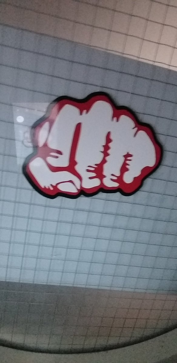 PetergnH's tweet photo. Learn how to punch learn how to bandage hands then move on to next stage. https://t.co/uHAiL51ELF