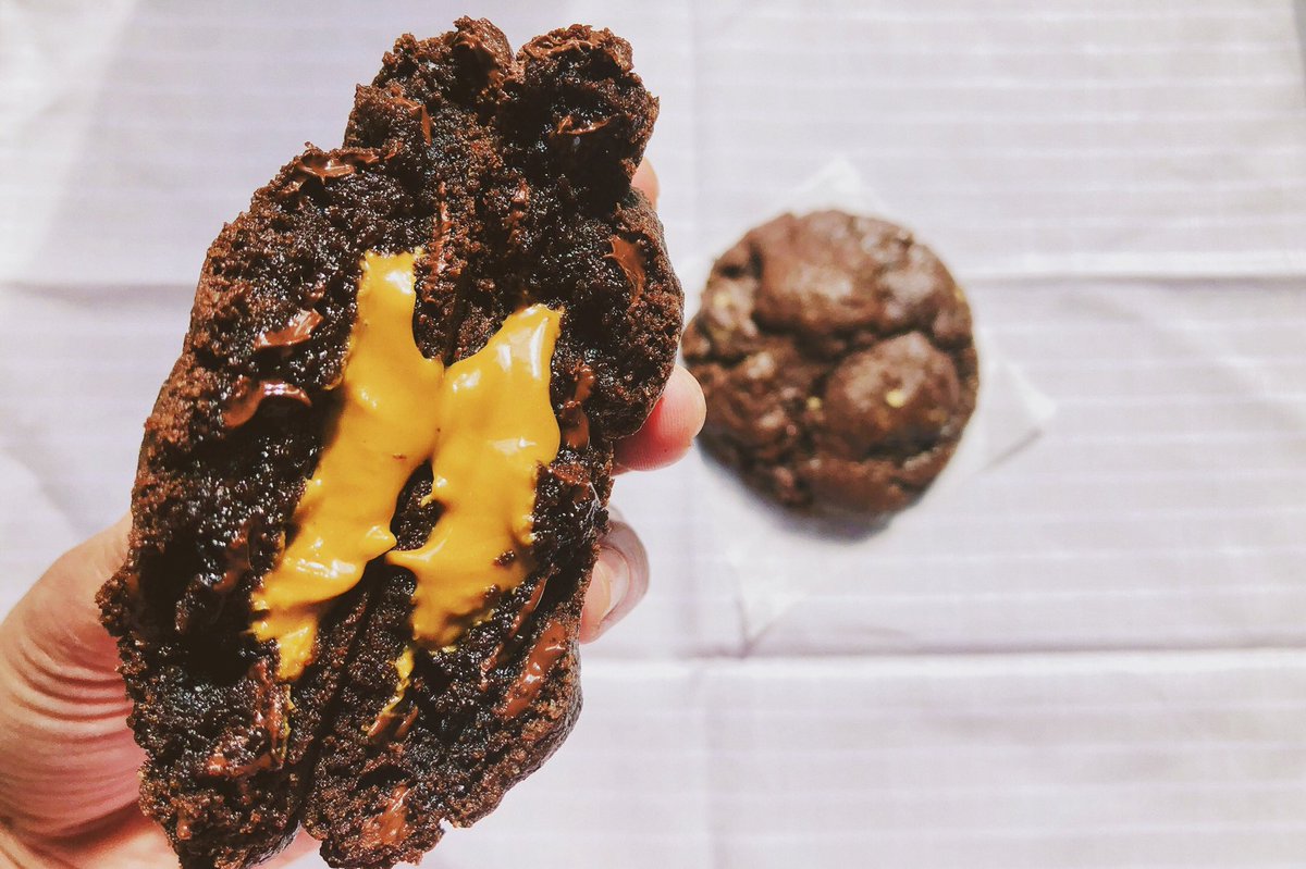 FacultyCoffee's tweet image. For those late night cravings, pop me in the oven, heat me up, or take it another level &amp;amp; eat me with ice-cream. 

 #facultycoffee #isolationbaking #specialtycoffee #cookielove #independentbirmingham #stayathome #birminghamcoffee #wereinthistogether