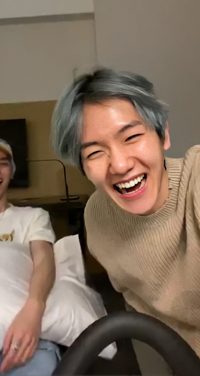 hyungwonxsun's tweet photo. Happy birthday Byun Baekhyun, I hope you are celebrating your birthday in the best way as you can... please stay happy and keep smiling🌟
Love you so much 🖤
05 · 06 · 1992
@B_hundred_Hyun
#HappyBaekhyunDay https://t.co/UoTZ7pA0Jb
