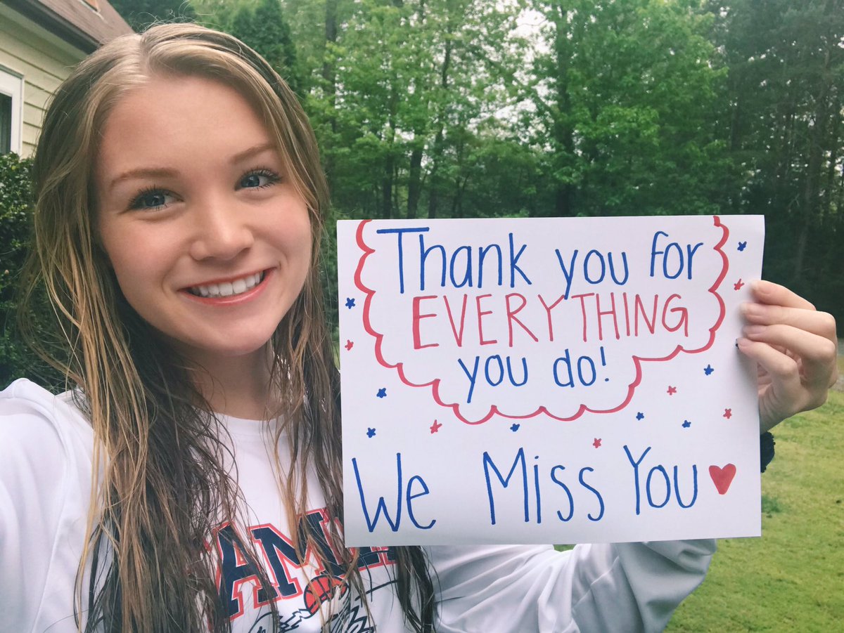 Senior SCA (@classof2020sca) on Twitter photo Today is βTweet a Pic Tuesdayβ Tweet a picture of you holding up a sign with a message for the LHS staff! β€οΈπ <a href="/LHSEAGLESVA/">Liberty High School</a> #LHSteacherappreciationweek Today is βTweet a Pic Tuesdayβ Tweet a picture of you holding up a sign with a message for the LHS staff! β€οΈπ <a href="/LHSEAGLESVA/">Liberty High School</a> #LHSteacherappreciationweek