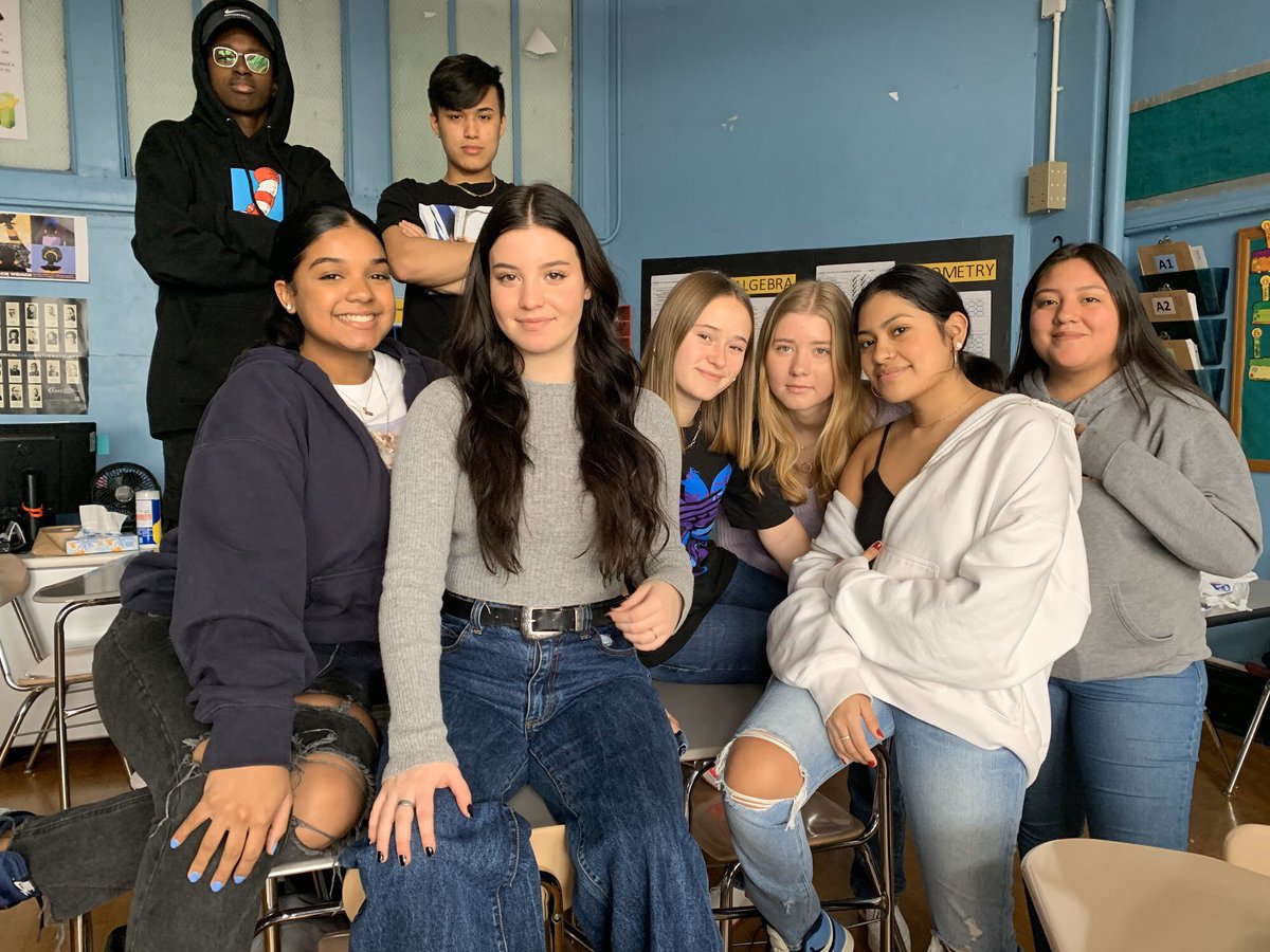 MillenniumBK_HS's tweet photo. The BURDS Advisory
“My advisory should know that they’re ❤️loved and 🤗appreciated. Thanks for being incredible!” —Mr. Burd
#mbhs #senioradvisory #spotlight #loved #appreciated #mbhsclassof2020 #mbhstogether @BKNorthNYCDOE @NYCSchools https://t.co/5rxr9bOBbv