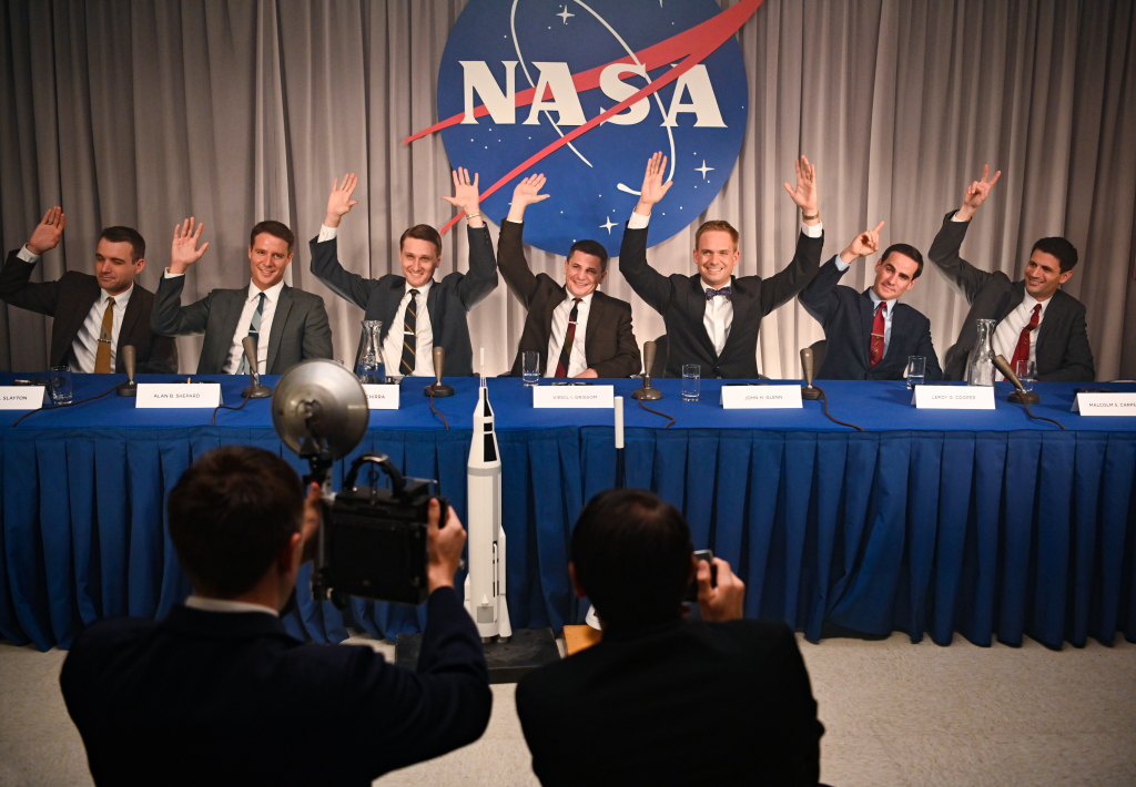 DEADLINE's tweet photo. ‘The Right Stuff’: Nat Geo’s Mercury 7 Drama Series Moves To Disney+ For Fall Premiere https://t.co/gmetLUAj55 https://t.co/GbBEhCyLrO