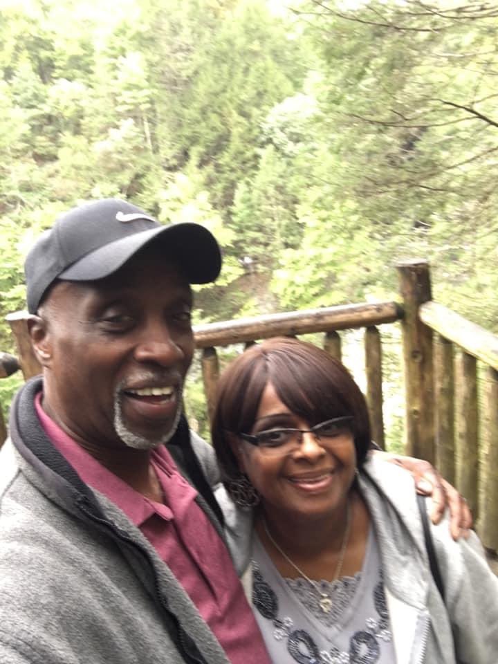 2ndCanaan's tweet photo. Day 1 for #2ndConnectWeek is in the books!
.
Today, share a status and let us know that you reached out to someone by using the hashtag #2ndCares! 
.
#StayHome #StaySafe #ChurchAtThe2nd #SecondCanaan #The2nd #2ndCanaan #TearingDownBarriers #PastorFrank #Detroit #DetroitChurch https://t.co/kD1CLeiy6k