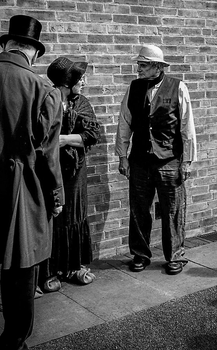 nottssnapper's tweet photo. Southwell Workhouse shoot on film https://t.co/g3sBn7r2B5