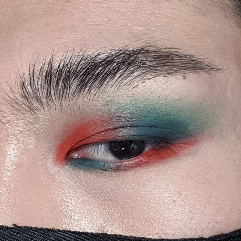 SoralerkY's tweet photo. CONTRAST...
pressed eyeshadow : #M163 #M683 , #S351 #S199
#shuuemura #shuartisty #pressedeyeshadow #shuuemurathailand https://t.co/Tci0GNjPuS