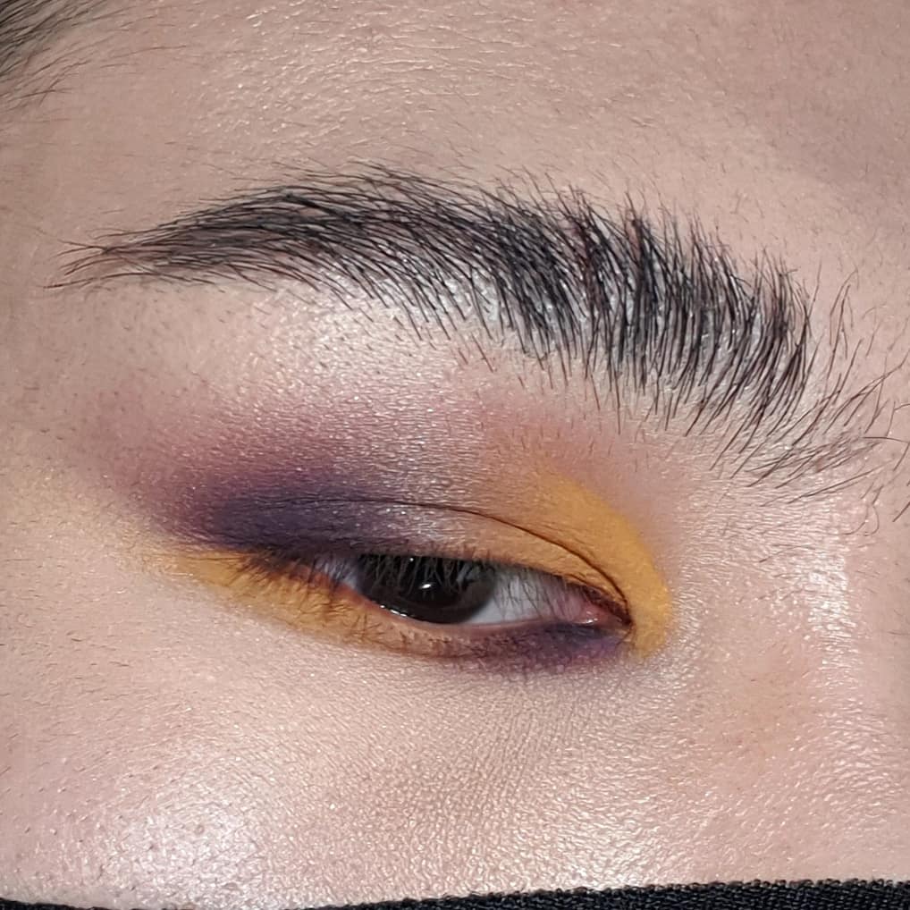SoralerkY's tweet photo. CONTRAST...
pressed eyeshadow : #M163 #M683 , #S351 #S199
#shuuemura #shuartisty #pressedeyeshadow #shuuemurathailand https://t.co/Tci0GNjPuS