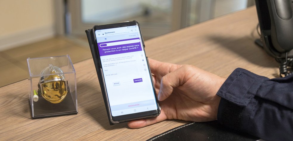 SecoursMag's tweet photo. En collaboration avec @comatraksis, la société @AnamneseMe a déployé le logiciel #CovidHelp dans plusieurs Services Départementaux d'Incendie et de Secours, qui permet d'assurer le #suivi de #santé des agents de #secours.

https://t.co/mhc89xjJl4 https://t.co/f70495ZmKw
