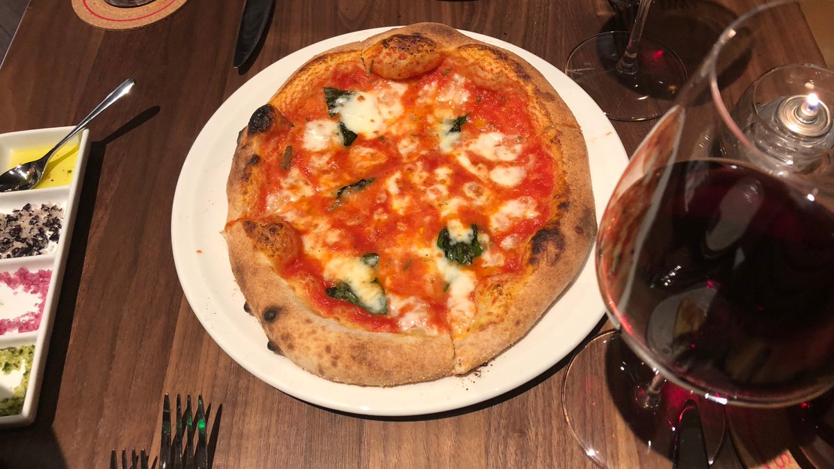 TheWoodlandsCVB's tweet photo. Bonus: The Sommelier at Sorriso really knows his stuff! Giorgio was born and raised in Italy and moved to the US in 2000. If you stop by Sorriso, be sure to take a peek at the 2,500-bottle wine inventory and ask for suggestions. #VirtualRoadTrip #wine #SoWoodlands https://t.co/eoWZTQq6tq