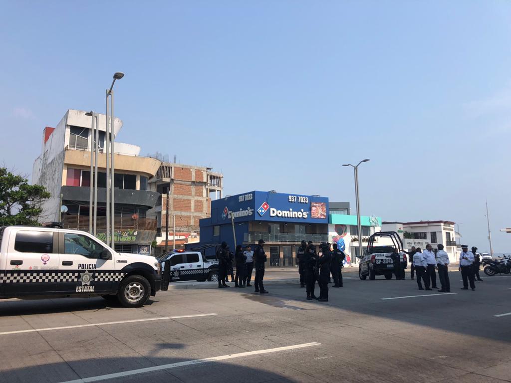 gallitorogel's tweet image. Chocan elementos🚔 #IPAX🚔 en #BocadelRío Ver. salen 🚀volando 🚀 hace unos minutos.