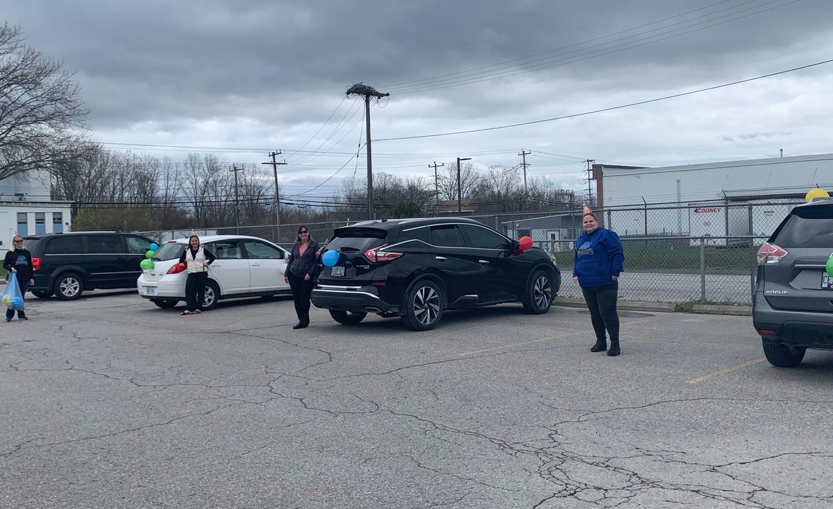 PCT_HPE's tweet photo. Our K staff went on a 'Birthday Parade' to celebrate the birthdays that have occurred in their classrooms since our home learning began #HPEDSBtogether #HPEatHome #PCT_WildcatPride https://t.co/TVafjqjyfK