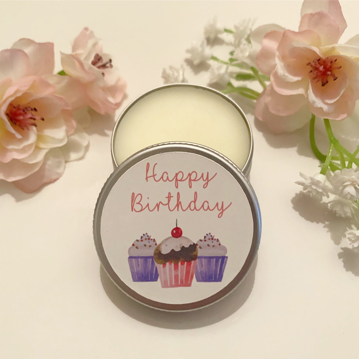 moochiebo's tweet photo. You can still celebrate May birthdays by sending one of our #letterboxfriendly birthday lip balms directly to their doorstep. 

Currently with 20% off too! 🛍💝

https://t.co/uHfraytpD3 https://t.co/Qm0ftfPKZP