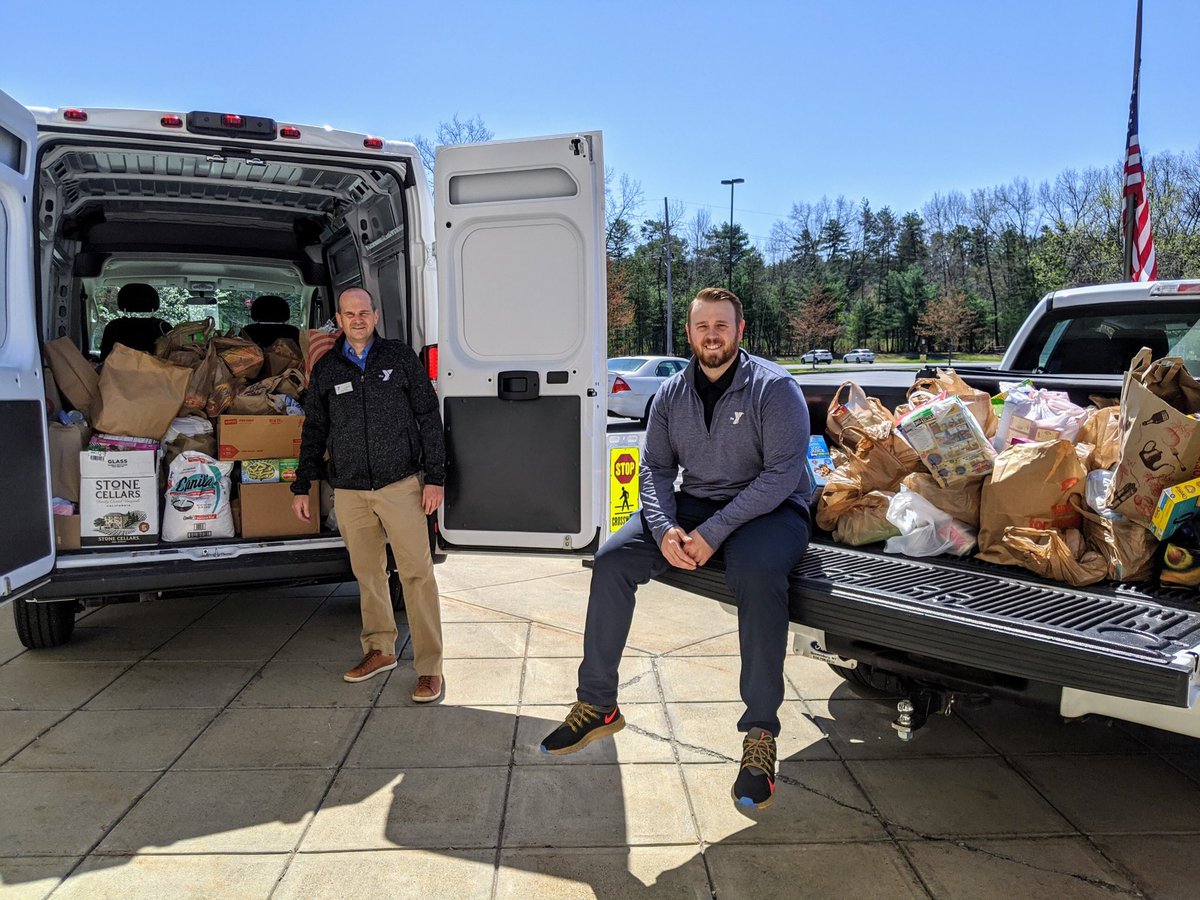 Lindseyr4's tweet photo. @johnkrasinski YMCAs are finding new ways to help! This is Steve Butler &amp; Scott Clark with the Saratoga YMCA in Saratoga Springs, NY. In 2 days this YMCA and their members have raised over 4,000 lbs of food &amp; hygiene products &amp; then donated them to help community members in need! https://t.co/H8UdgDJj7s
