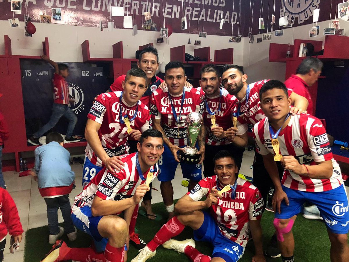 NoMaya9's tweet photo. 🏆| ¡Este equipo jamás dejó de luchar!

Hoy, hace un año, conseguíamos el Ascenso a primera división, generando un desarrollo para el equipo y la afición.

#SinAscensoNoHayDesarrollo https://t.co/41eISScvGa