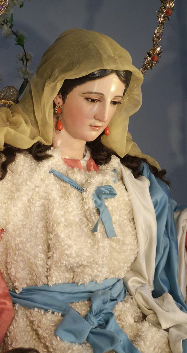 Divina Pastora, Reina de Capuchinos.

📸 <a href="/PastoraCapu/">Divina Pastora de Capuchinos de Sevilla</a>